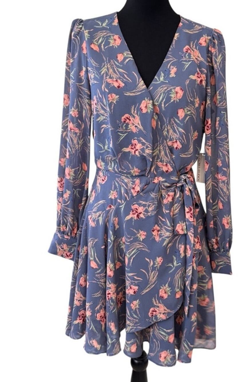 New FLORET STUDIOS Blue Pink Floral Balloon Sleeve Wrap Mini Dress Size M